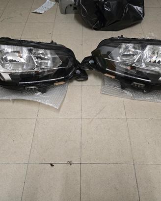 Coppia Fari Anteriori Peugeot 208 (dal 2019) 