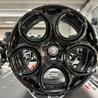 Cerchi nuovi in lega Alfa romeo Junior raggio 18