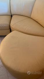 Salotto giallo in similpelle