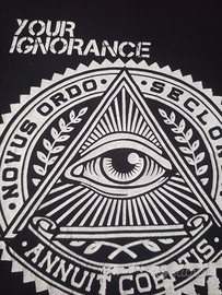 T-shirt Nwo Unisex taglia L come Nuova