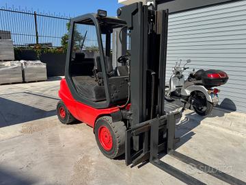 Linde carrello elevatore 30QT