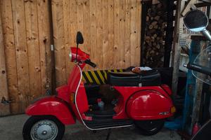 Vespa PX 125 E ARCOBALENO