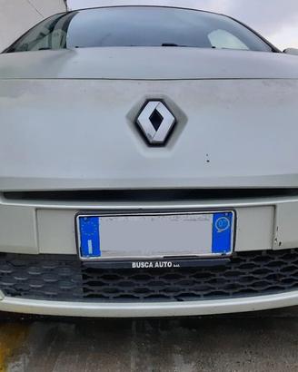 RENAULT TWINGO 2007 - PARAURTI ANTERIORE