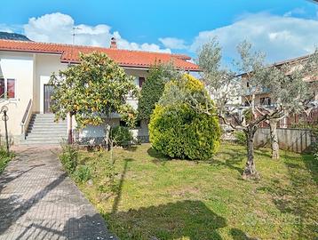 Villa zona centrale Pesche bassa