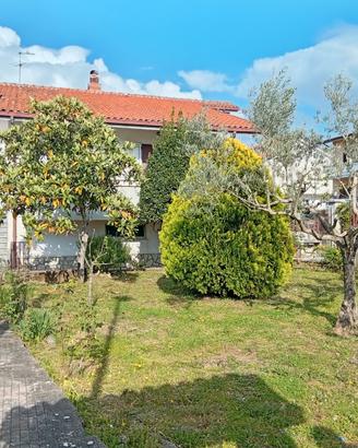 Villa zona centrale Pesche bassa