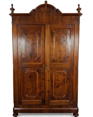 Splendido armadio antico a 2 ante in legno masse