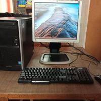 computer olidata con monitor