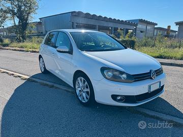 Volkswagen Golf VI 2011 1.6 tdi 105cv 5p Highline