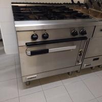 Stufa 4 fuochi + forno Zanussi