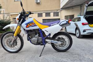 suzuki dr 650   3.000€