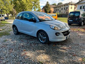 Opel Adam 1.4 87 CV GPL Tech Jam