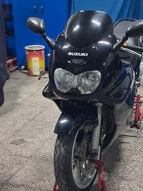 Suzuki gsx f 600 