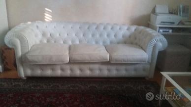DIVANO A 3 POSTI E 2 POLTRONE CHESTERFIELD