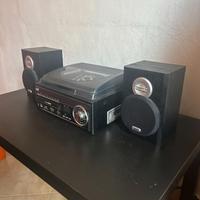 Impianto stereo con giradischi