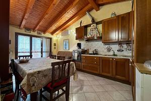 2 LOCALI A TRUCCAZZANO