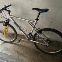 Bici in alluminio