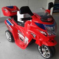 Moto elettrica giocattolo 
