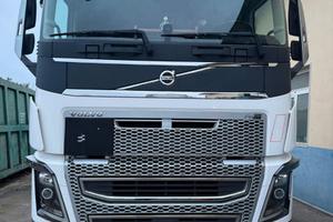 VOLVO FH16
