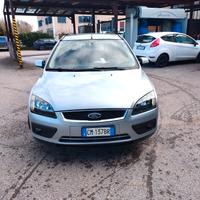 Ford Focus station wagon
