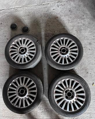 4 cerchi in lega Fiat 500 diesel