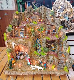 Presepe artigianale completamente fatto a mano