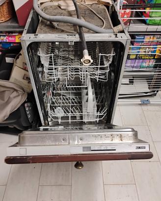 lavastoviglie da 45 zanussi