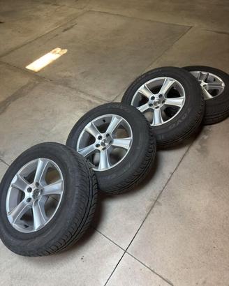 Cerchi in lega Spath 16 con gomme invernali 215/65