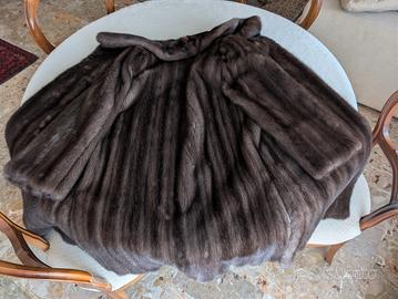 pellicce in visone demi buff