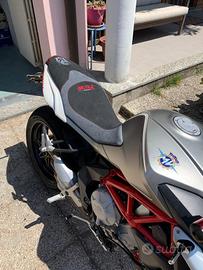 Rivestimento sella mv brutale 675 800 _25