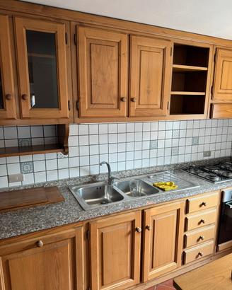 Cucina completa legno massello
