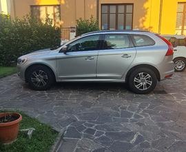 Volvo xc60 (2017-->) - 2017