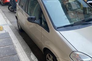 Lancia musa 1900cc anno 2005 diesel