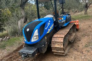 Trattore cincolato New Holland TK 4.90 M