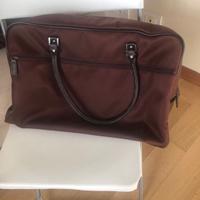 Due borsoni capienti