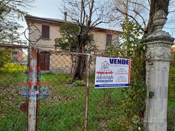 Villa di 230 m² con più di 5 locali a Sala Bologne