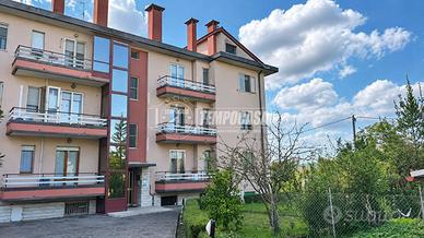APPARTAMENTO AMPIE METRATURE CON GARAGE E SOFFITTA