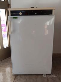 Frigorifero trivalente Elektrosuisse 120L