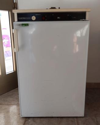 Frigorifero trivalente Elektrosuisse 120L