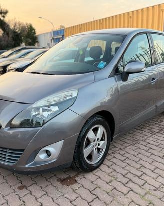 Renault Scenic Scénic 1.5 dCi 110CV Dynamique