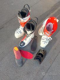 Scarpone da sci gara Atomic RT150