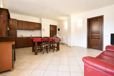 2 LOCALI A OLBIA