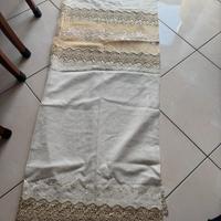 Coppia di tende avorio con merletto ecrù