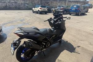 Yamaha T Max 560 - 2024