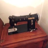Macchina da cucire Roslyn vintage