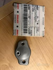 cappellotto valvole ducati coperchietto laterale