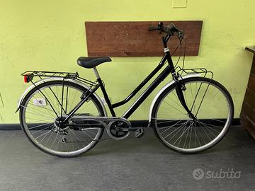 Bici da donna ruote 28 revisionata, shimano 6v