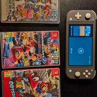 Bundle - Nintendo Switch Lite Grigia + 3 Giochi