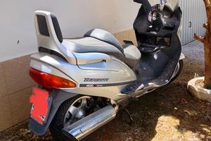 Suzuki Burgman 400 (99/01) ricambi 