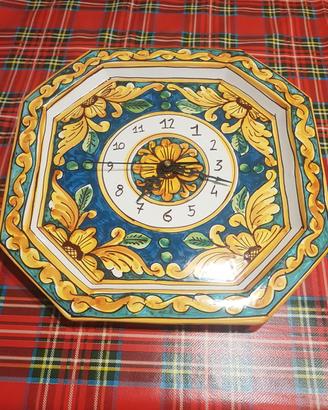 Orologio in ceramica di Caltagirone