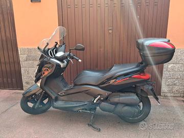 Yamaha X Max